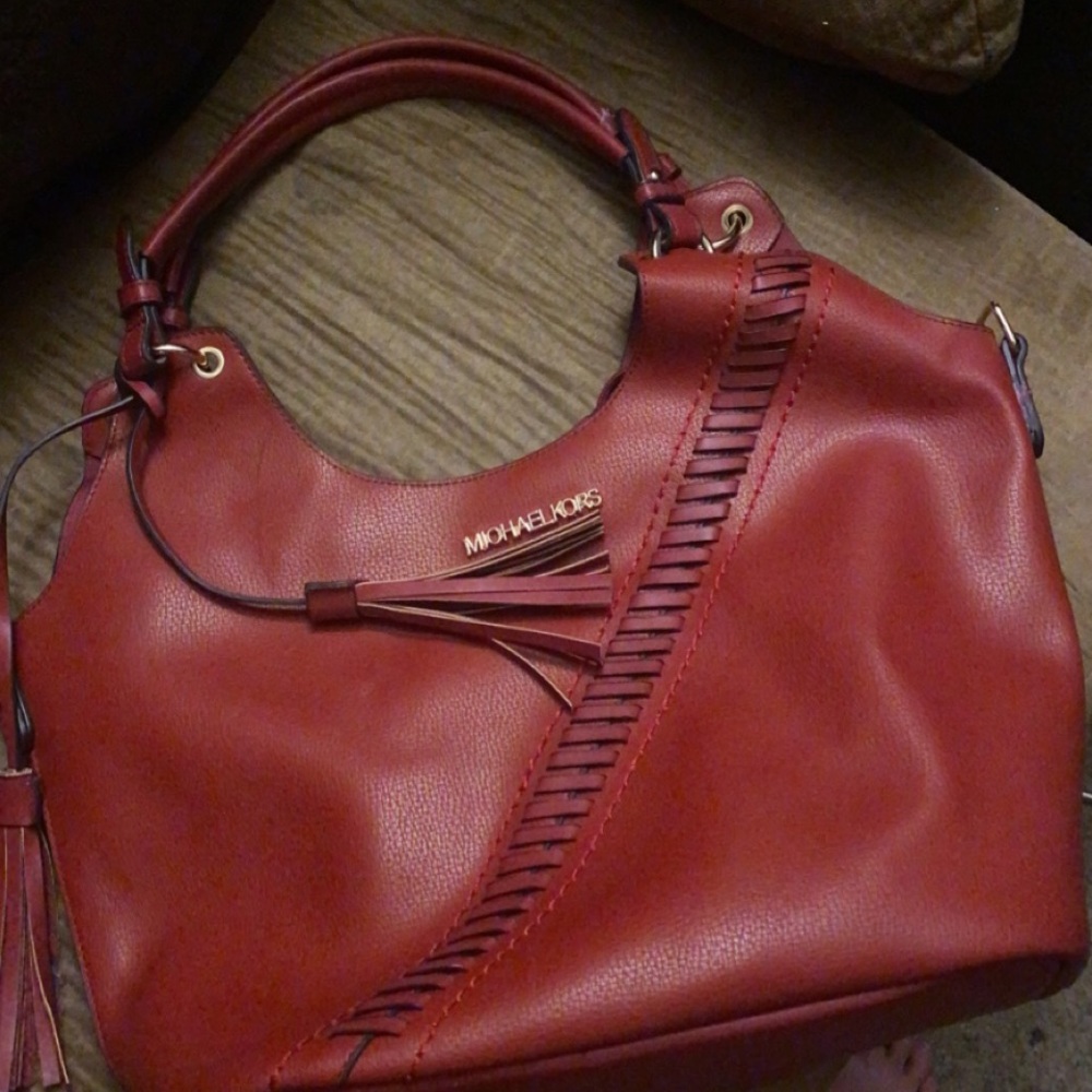 MK purse! Brand new used once very clean.